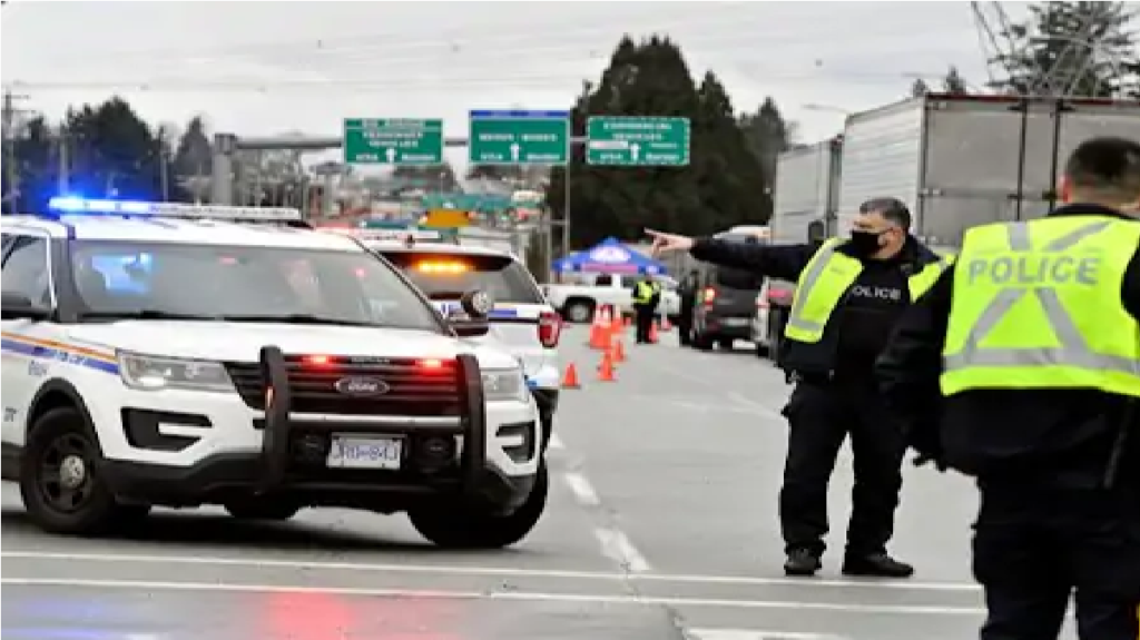 Canada Female School Shooter Identity : ब्रिटिश कोलंबिया के टम्बलर रिज स्कूल में अंधाधुंध फायरिंग 9 लोगों की मौत, 25 घायल पीएम कार्नी ने रद्द किया जर्मनी दौरा Canada Female School Shooter Identity