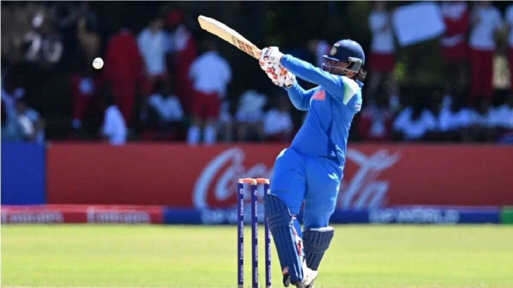 IND U19 vs ENG U19 Final : वैभव सूर्यवंशी ने फिर दिखाई बल्ले की चमक, इंग्लैंड के खिलाफ ठोका अर्धशतक IND U19 vs ENG U19 Final