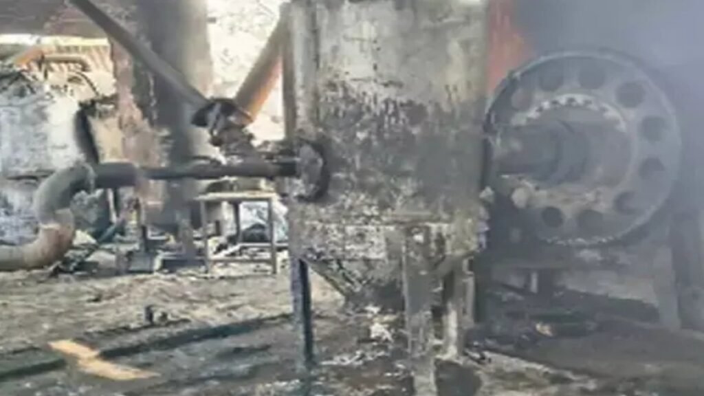 रायगढ़ ब्लास्ट के बाद प्रशासन सख्त ‘मंगल कार्बन प्लांट’ सील, जांच के आदेश