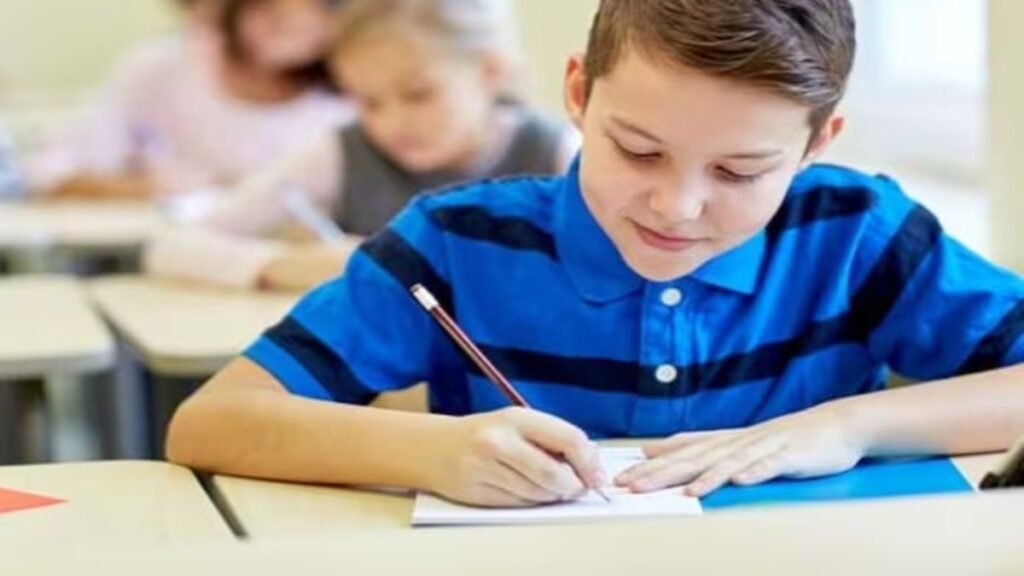 छत्तीसगढ़ में 5वीं-8वीं की केंद्रीकृत परीक्षा के नियम तय, फेल छात्रों को भी अगली कक्षा में प्रवेश; निजी स्कूल दायरे में