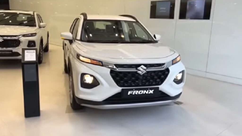 Maruti Fronx Automatic Finance : ₹1 लाख की डाउन पेमेंट के बाद हर महीने कितनी कटेगी जेब? समझें पूरा गणित Maruti Fronx Automatic Finance