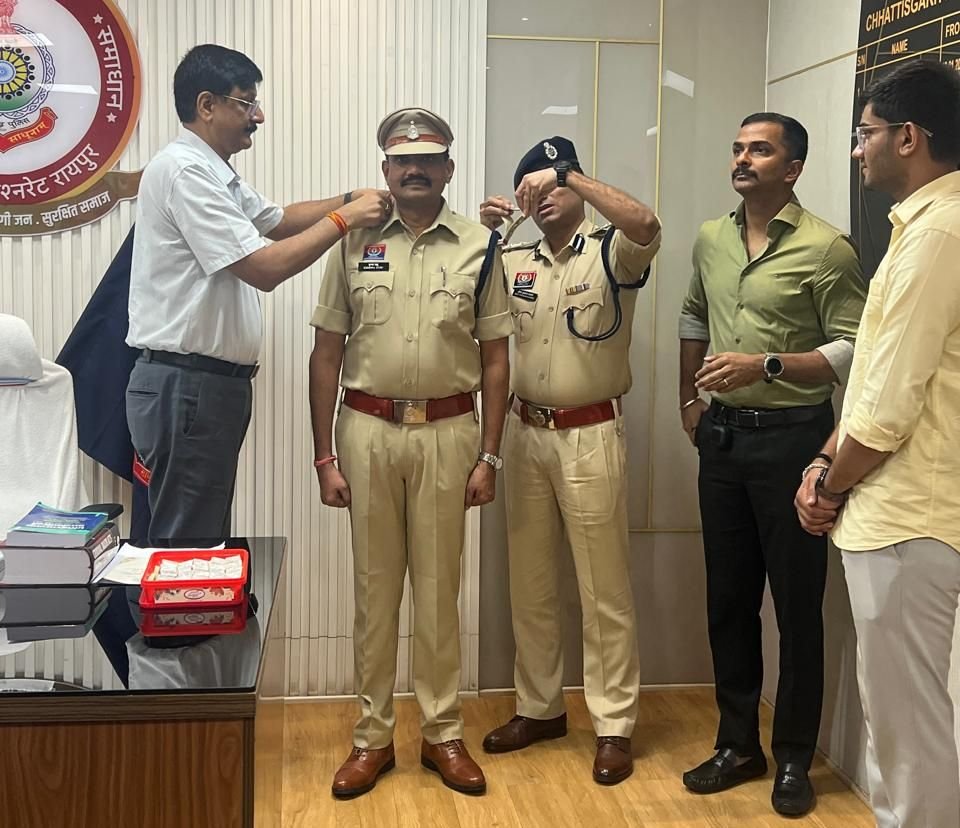 ब्रेकिंग छत्तीसगढ़ इंस्पेक्टर बने कृष्णा साहू, पदोन्नति के साथ पुराने विवाद भी फिर चर्चा में। 